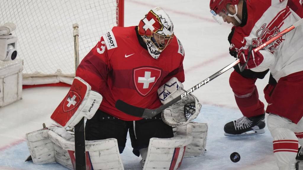 Mit seinem insgesamt 12. WM-Shutout egalisierte Leonardo Genoni im Halbfinal am Samstag die Bestmarke des Tschechen Jiri Holecek