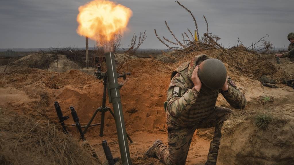 Die Ukraine setzt im Osten und im Süden des Landes ihre Offensive gegen die russische Invasion fort. Foto: Efrem Lukatsky/AP