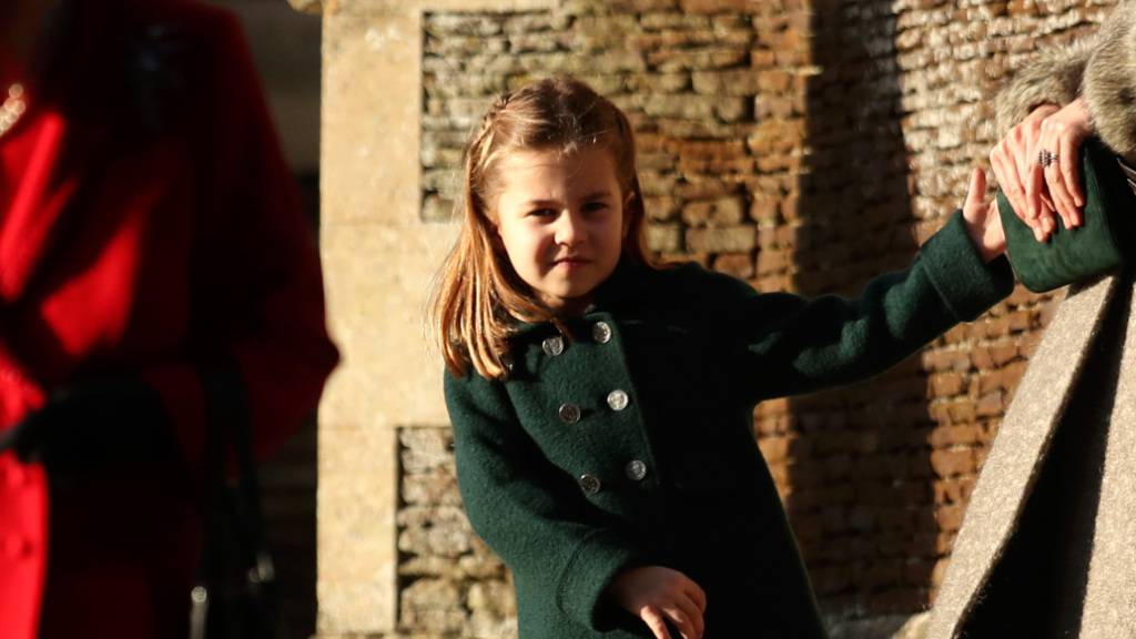 ARCHIV - Prinzessin Charlotte nachdem sie 2019 mit ihrer Familie den Weihnachtsgottesdienst besucht hat. Foto: Jon Super/AP/dpa