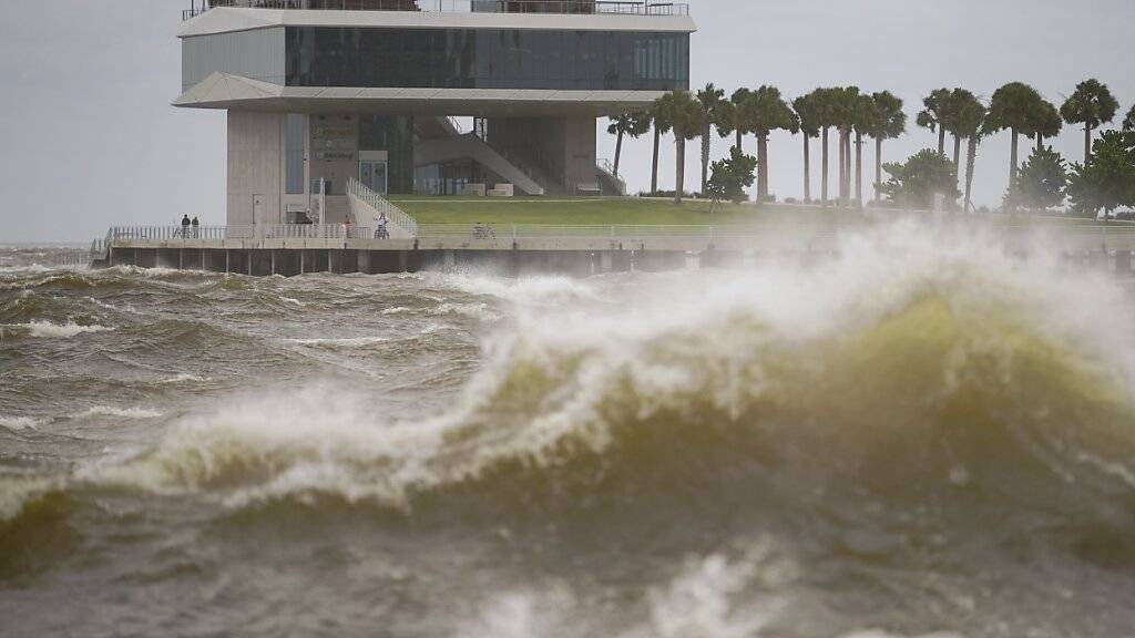 Hurrikan «Helene» erreicht vor Florida zweithöchste Stufe