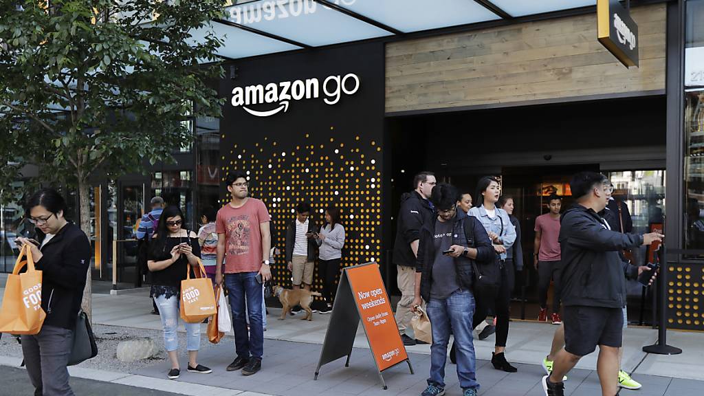 Amazon will ersten Kleiderladen eröffnen