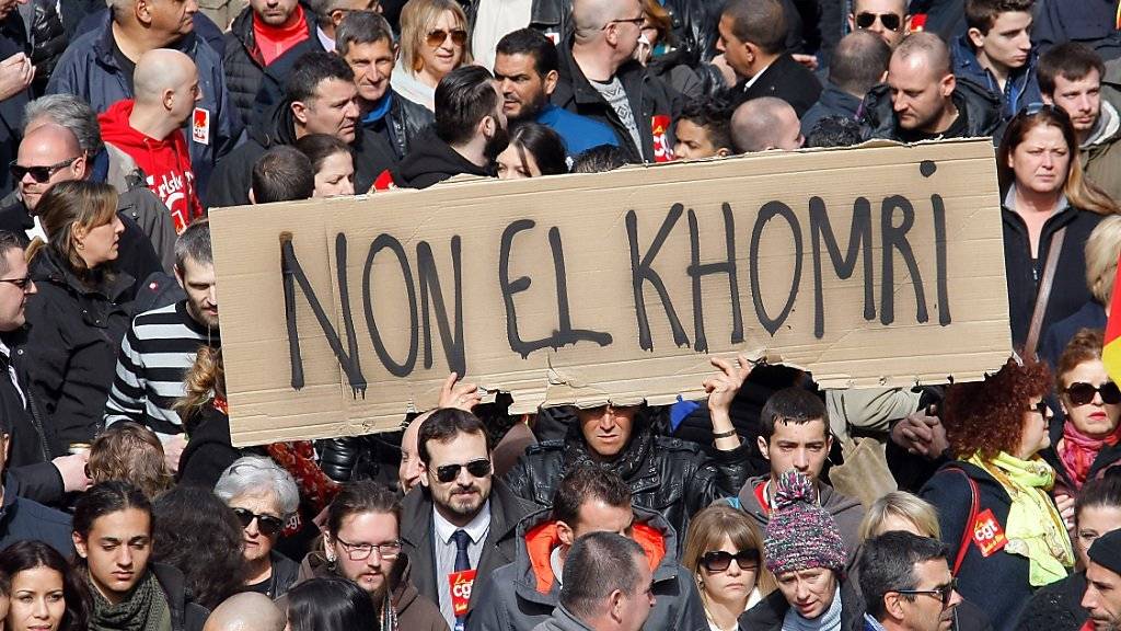 Arbeiter und Studenten protestieren in Marseille gegen die Arbeitsmarktreform von Ministerin El Khomri.