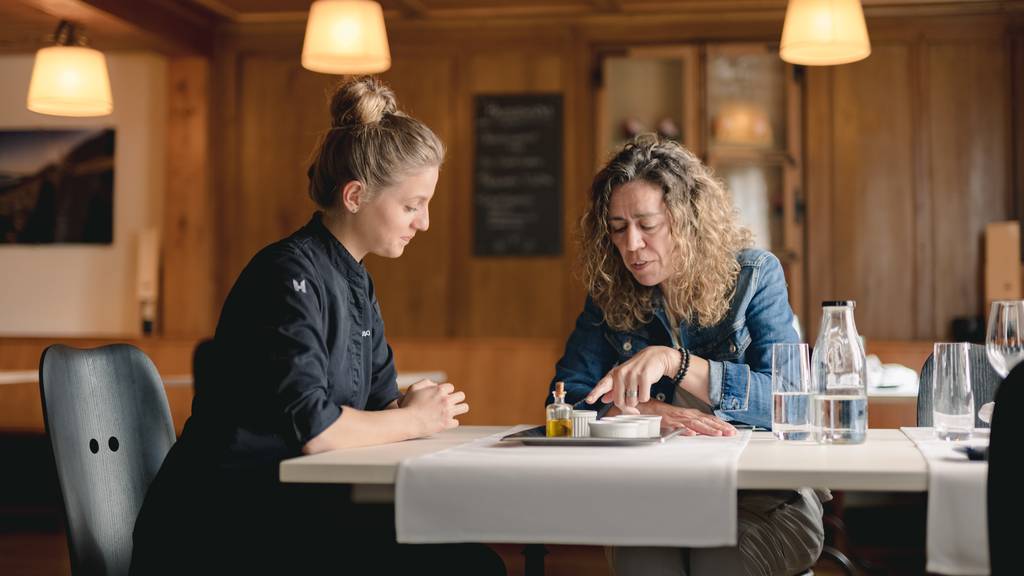 Tasting von Stéphanie Zosso fuer Nathalie Kuhn-Spoto I Foto Atem Collective