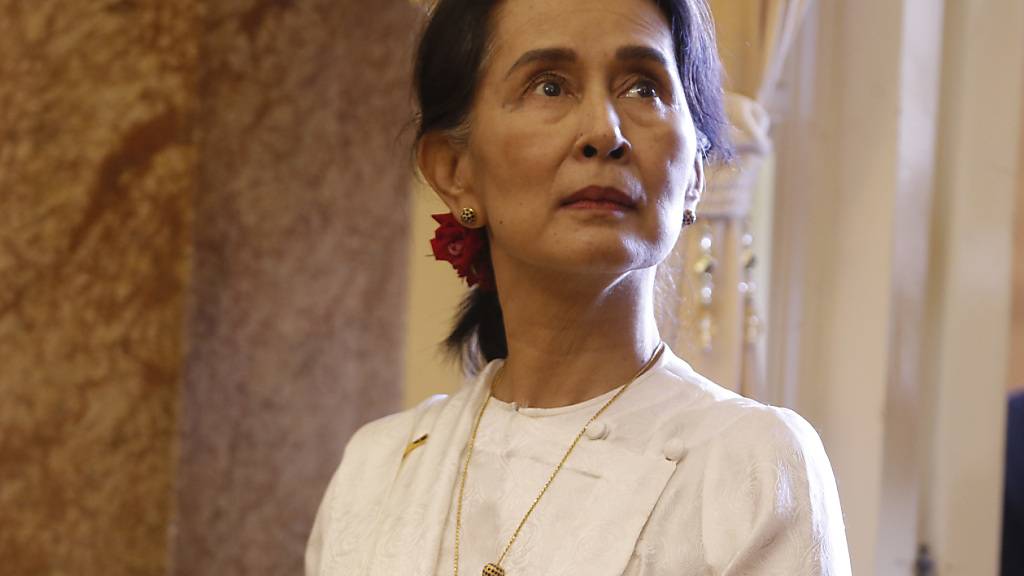 ARCHIV - Myanmars De-Facto-Regierungschefin Aung San Suu Kyi und weitere ranghohe Politiker des Landes sind nach Angaben ihrer Partei vom Militär festgesetzt worden. Foto: Kham/Pool Reuters/AP/dpa/Archiv