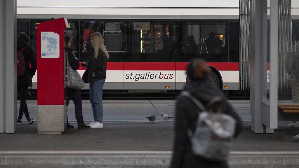 Die Stadt St. Gallen schenkt der ukrainischen Stadt Tschernihiw elf ausgemusterte Busse der Verkehrsbetriebe St. Gallen. (Archivbild)