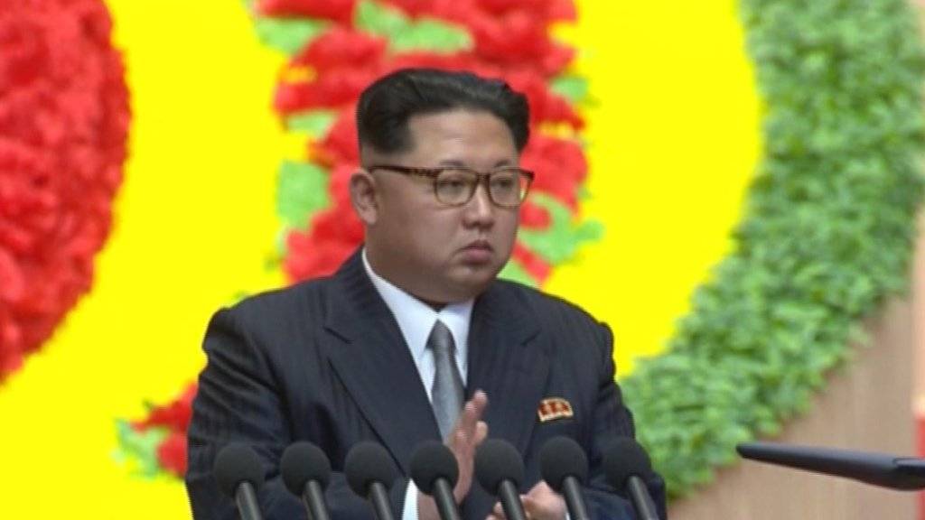 Will angeblich das Ende der nuklearen Aufrüstung der Welt: Nordkoreas Führer Kim Jong Un beim Kongress der Arbeiterpartei.