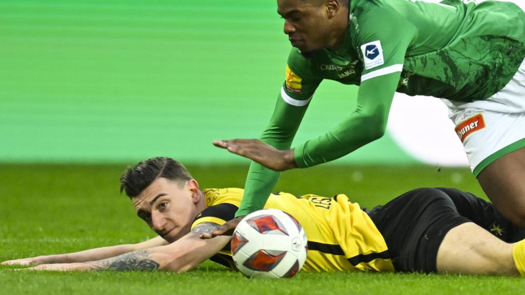 Am Ende stolperten Cedric Zesiger und die Young Boys über Kwadwo Duah und den FC St. Gallen