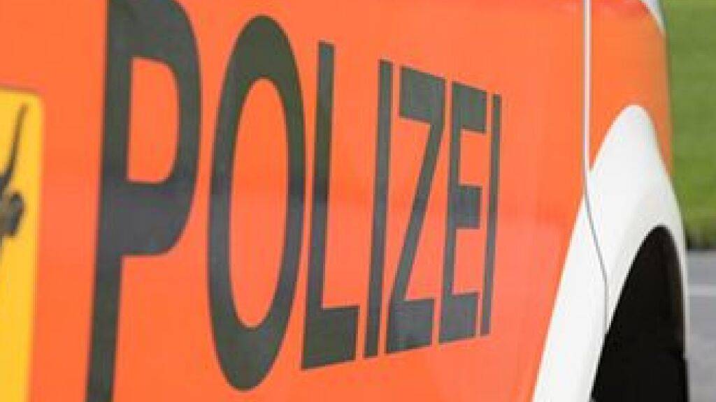 Zwei Motorradfahrer im Kanton Uri erheblich verletzt.