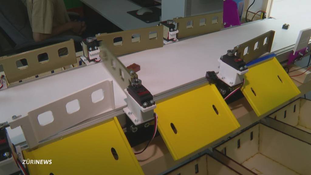 Maturanden erfinden Lego-Sortiermaschine