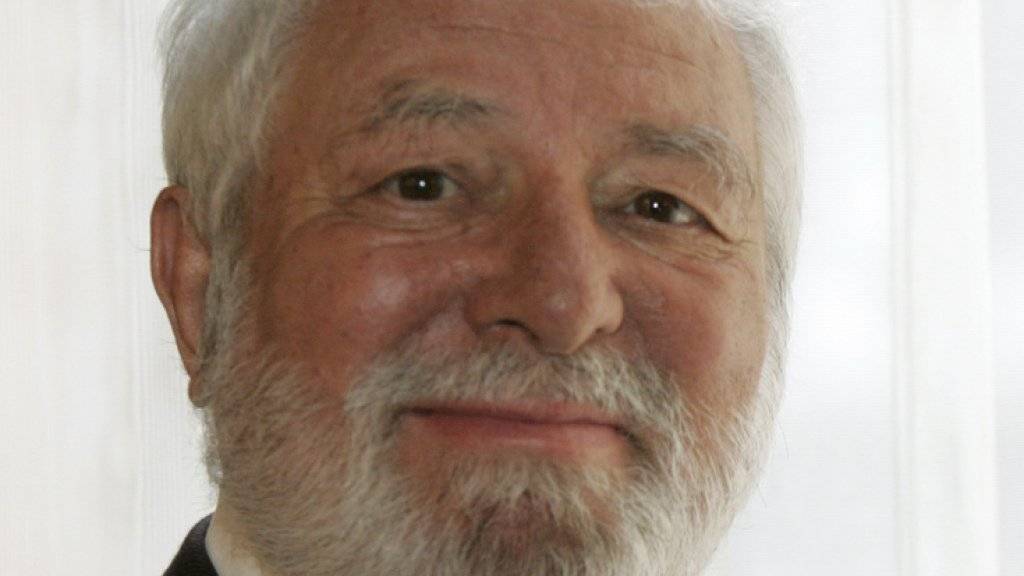 Der deutsche Gourmet-Kritiker Wolfram Siebeck ist im Alter von 87 Jahren gestorben. (Archiv)