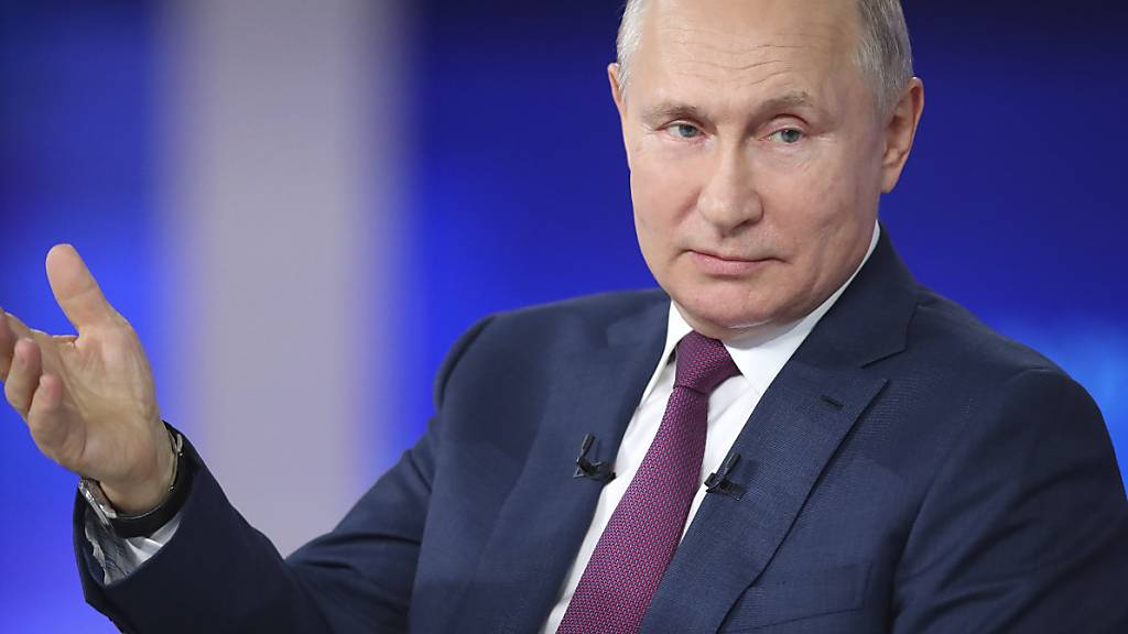 ARCHIV - Russlands Präsident Wladimir Putin besuchte erneut Rostow am Don. Foto: Sergei Savostyanov/Pool Sputnik Kremlin/AP/dpa