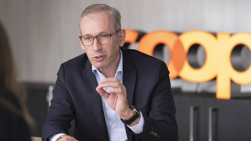Coop-Chef Philipp Wyss sieht den Detailhandelskonzern «auf gutem Weg», wie er im Interview mit «Le Temps» sagte. (Archivbild)