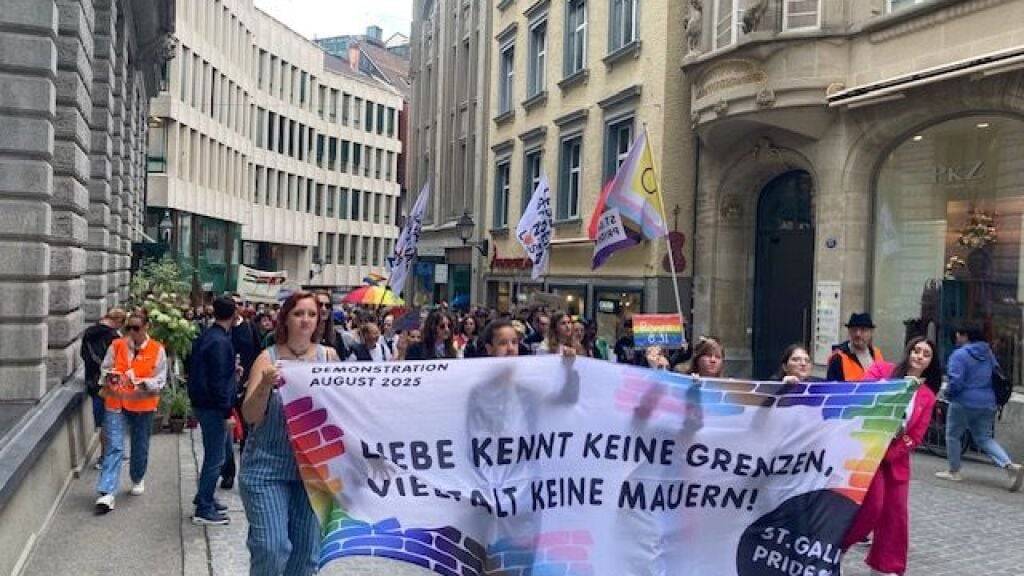 Am Samstagnachmittag fand in der Stadt St. Gallen nach 2023 die zweite Pride statt.