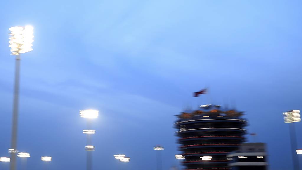 Wüstenspektakel unter Flutlicht: Am 20. März soll in Bahrain das Rekordjahr 2022 der Formel 1 beginnen.