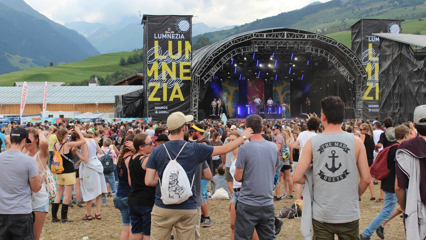 Full House am Open Air Lumnezia Radio FM1