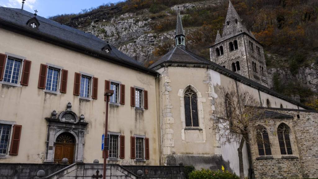 Eine unabhängige Kommission hat die Geschehnisse hinter den Klostermauern von Saint-Maurice ausgeleuchtet. (Archivbild)