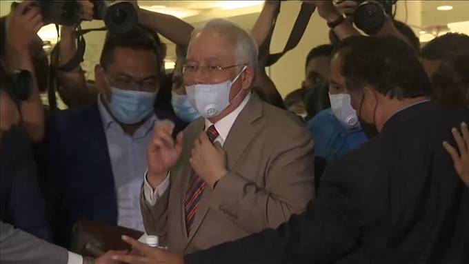 Malaysias Ex-Premier zu zwölf Jahren Haft verurteilt