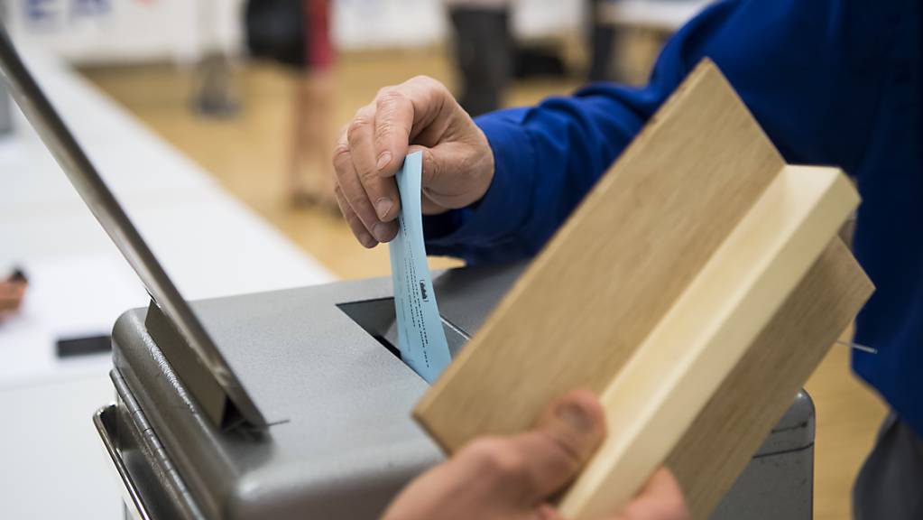 Ein Oberwalliser beging bei den Grossratswahlen 2017 Wahlbetrug. Die CSP Oberwallis sah sich um einen Sitz zu Gunsten der SVP betrogen. Das Kantonsparlament will keine Nachzählung. (Symbolbild)