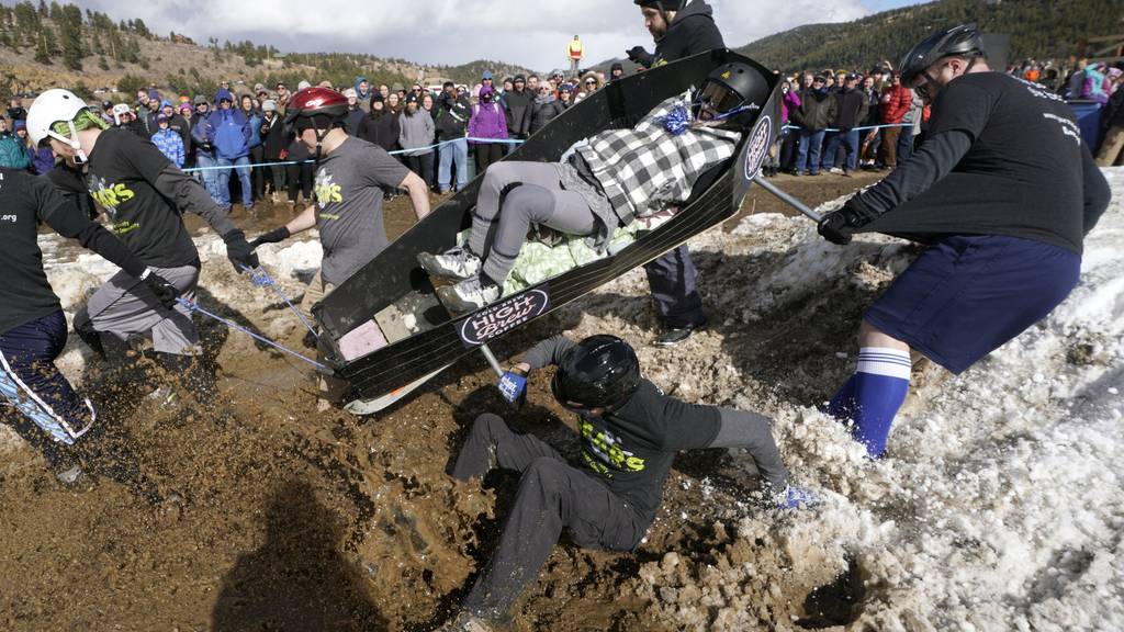 Das verrückteste Festival der Welt? Die Frozen Dead Guy Days.