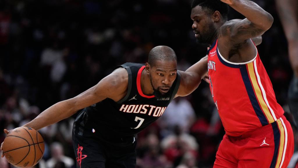 Capela und die Rockets gewinnen knapp