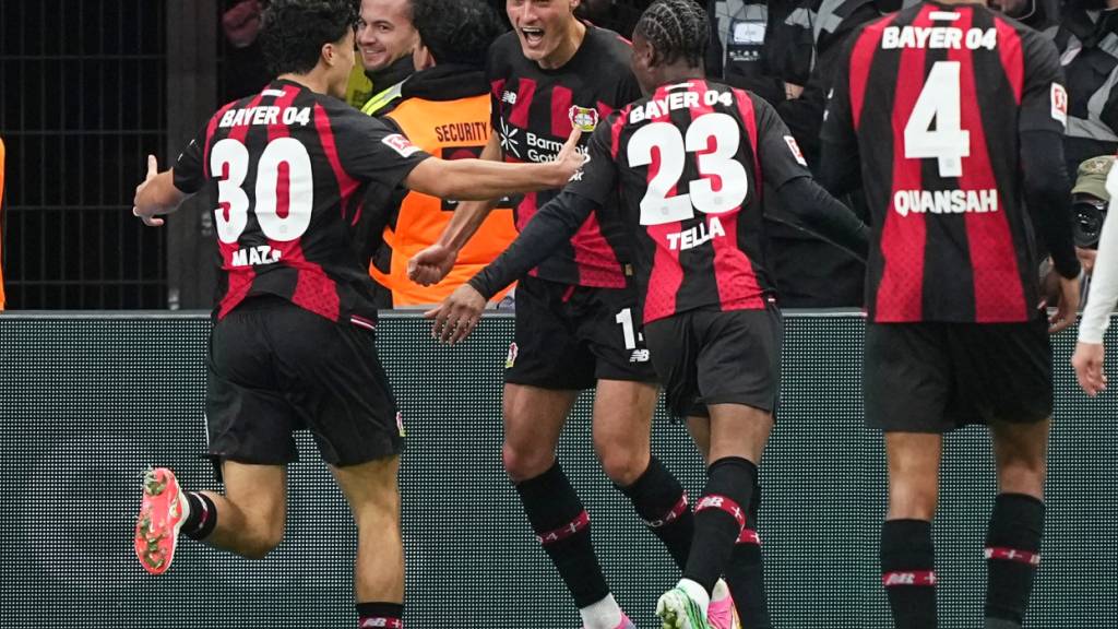 Patrik Schick lässt Leverkusen jubeln