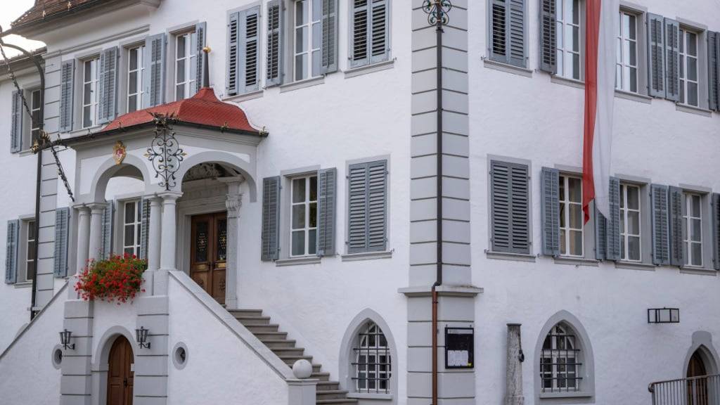 Im Rathaus von Sarnen OW ist der Kantonsrat in das letzte Amtsjahr der laufenden Legislatur gestartet. (Archivaufnahme)
