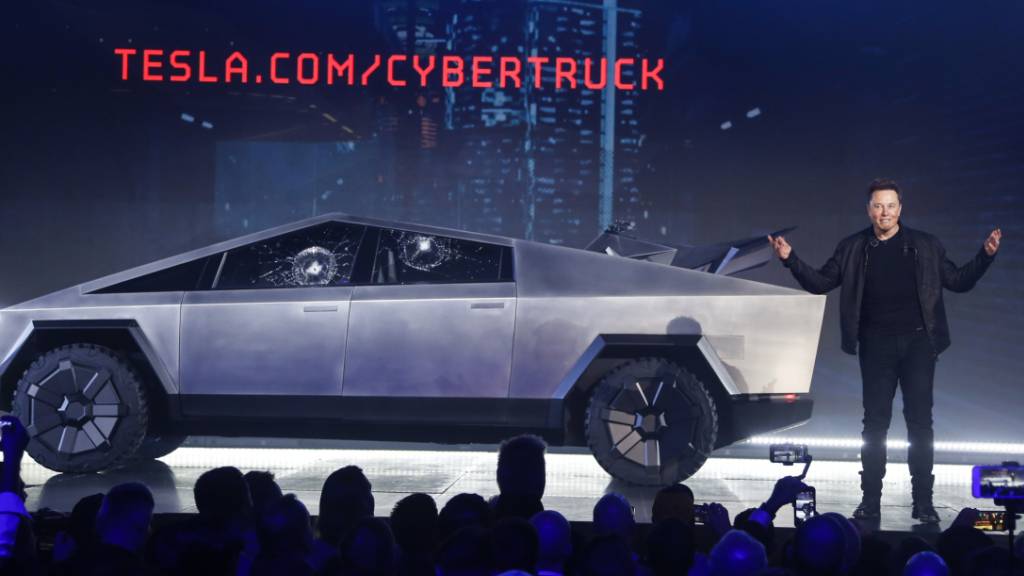 Elon Musk stellt seinen Tesla-«Cybertruck» in Hawthorne, Kalifornien, vor. (Archivaufnahme)