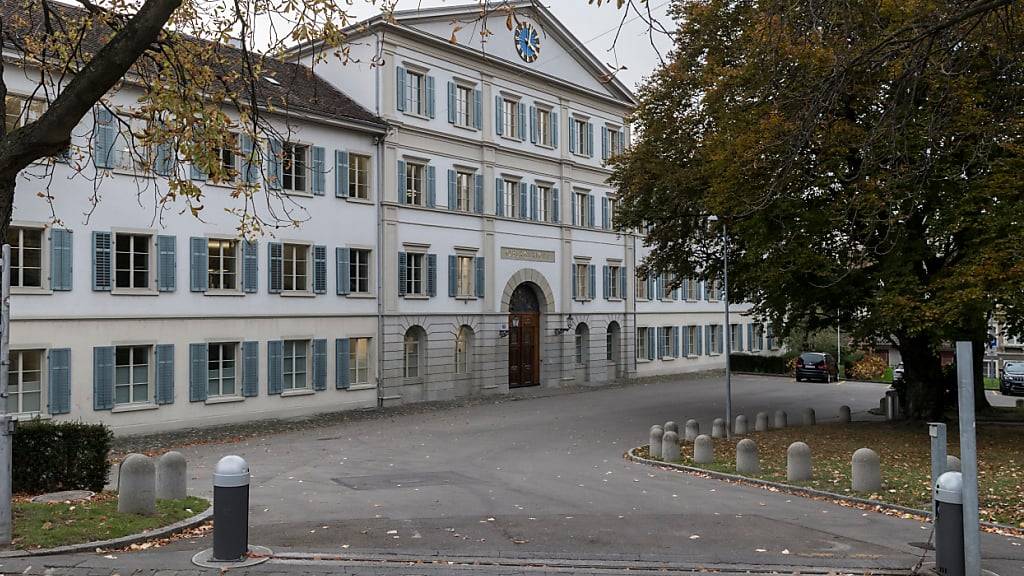 Das Zürcher Obergericht hat das Verfahren gegen eine Frau eingestellt, der Brandstiftung vorgeworfen wurden. (Symbolbild)