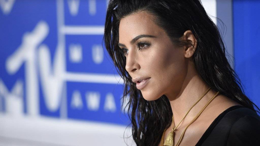 Mag sich nach dem Überfall in Paris nicht schon wieder vor die Kamera stellen: Kim Kardashian. (Archivbild)