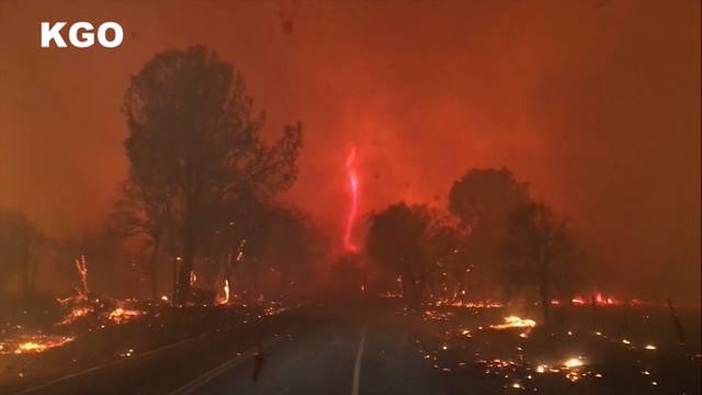 Neun Tote bei Waldbränden in Kalifornien