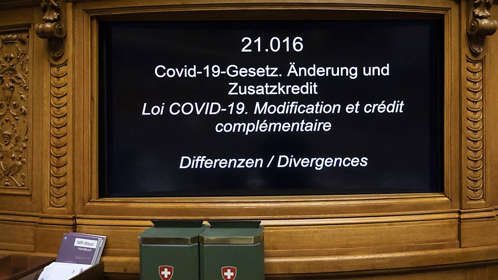 Die Änderung des Covid-19-Gesetzes fand im Parlament eine breite Mehrheit. Dennoch kam das Referendum dagegen in Rekordzeit zusammen. Am 28. November entscheidet die Stimmbevölkerung. (Archivbild)