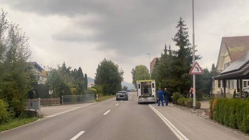 Velofahrer in Kestenholz bei Unfall mit Auto verletzt