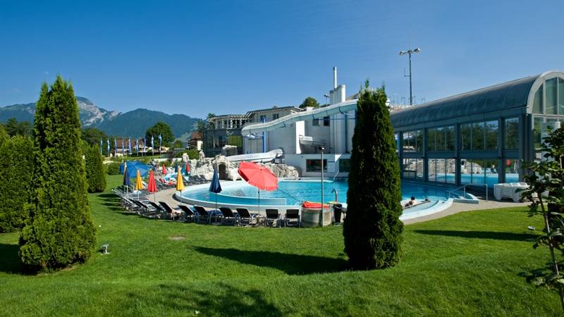 Zwei Familieneintritte für den Swiss Holiday Park gewinnen