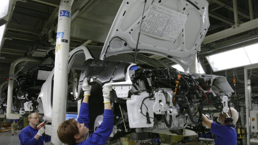 Die deutsche Wirtschaft wird nach der Stagnation im Frühjahr auch im Sommer nicht in Schwung kommen. «Im dritten Quartal 2023 wird die deutsche Wirtschaftsleistung wohl erneut weitgehend unverändert bleiben», schreibt die Bundesbank. (Archivbild)