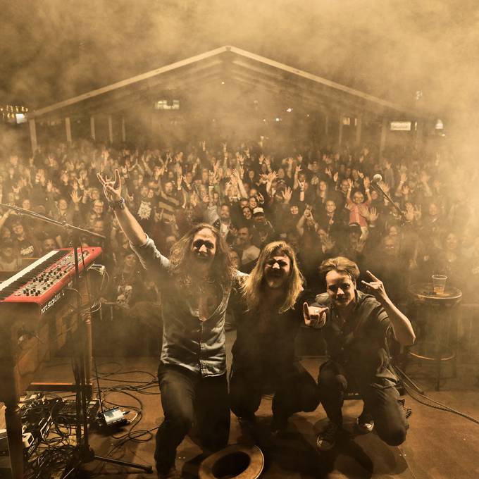 Rock am Märetplatz: Erlebe China und Seraina Telli live in Grenchen