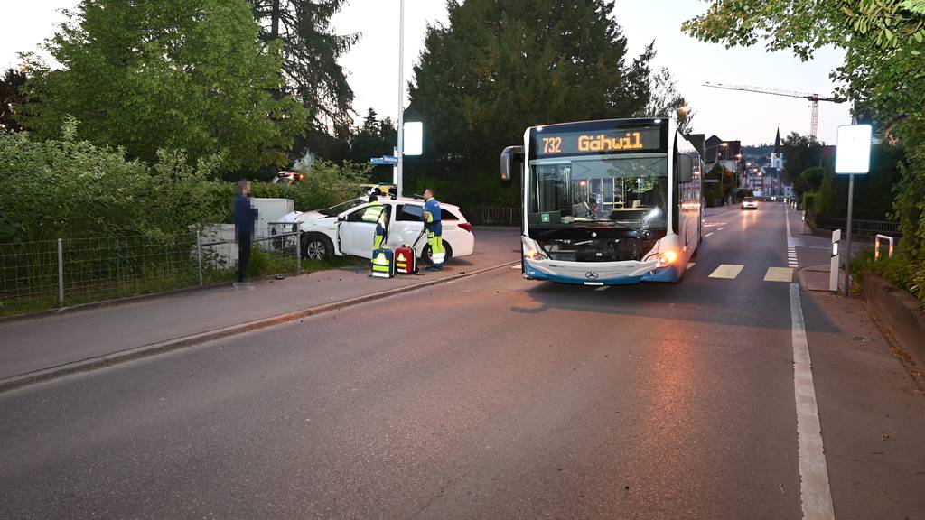 Unfall-Bus-Wil