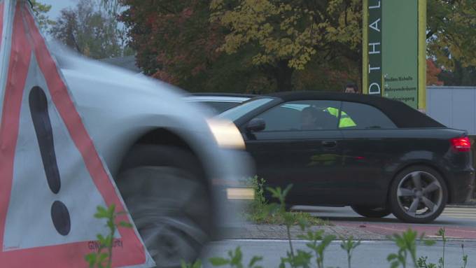 Verkehrschaos wegen Kantischülern - jetzt steht in Sursee ein Lotsendienst