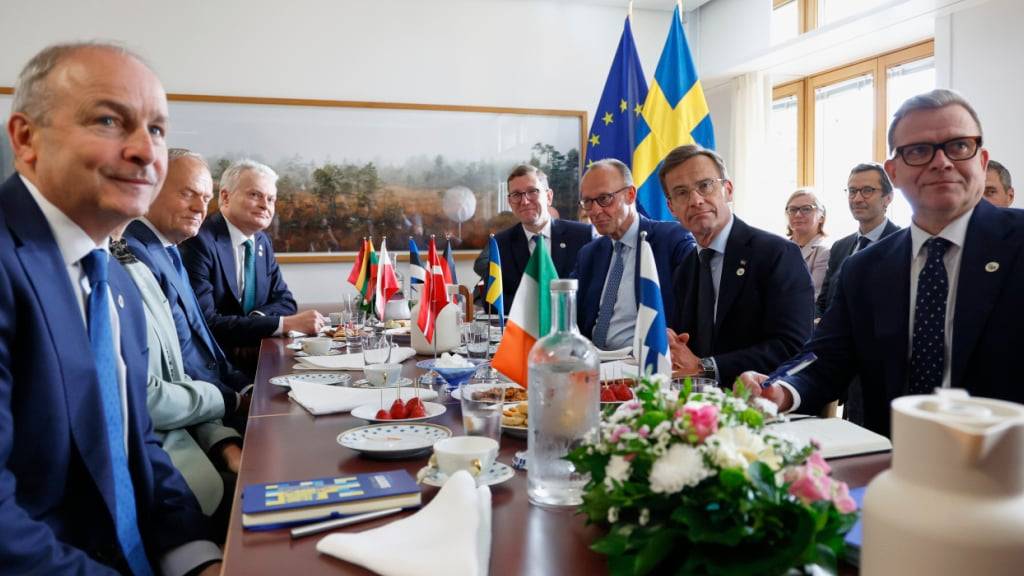 Staats- und Regierungschefs beim EU-Gipfel in Brüssel. Foto: Geert Vanden Wijngaert/AP/dpa