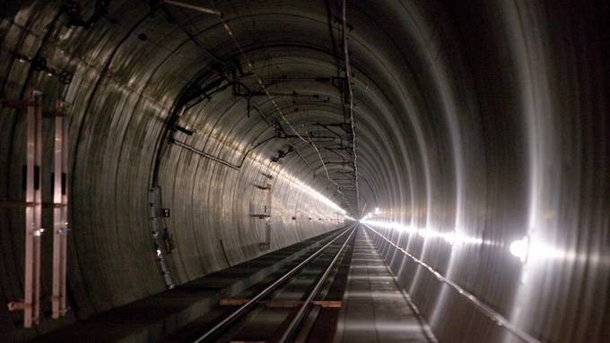 Lötschbergtunnel wird noch dieses Jahr saniert