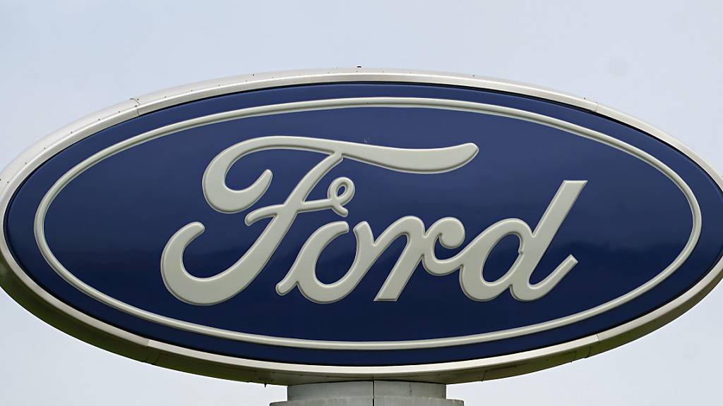 ARCHIV - Ford verbuchte im vergangenen Quartal einen Verlust von 526 Millionen Dollar (rund 489 Mio Euro). Foto: Gerry Broome/AP/dpa