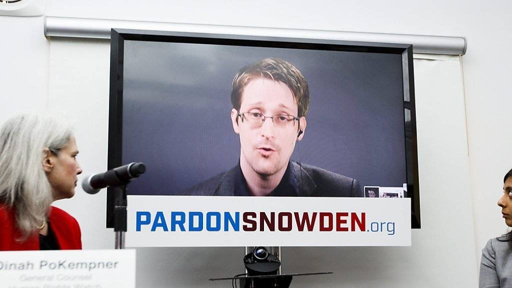 Die amerikanische Regierung will Edward Snowden keine Straffreiheit gewähren. Menschenrechtsorganisationen hatten eine Online-Petition für den ehemaligen NSA-Geheimdienstmitarbeiter gestartet, dem in den USA eine langjährige Haft droht.
