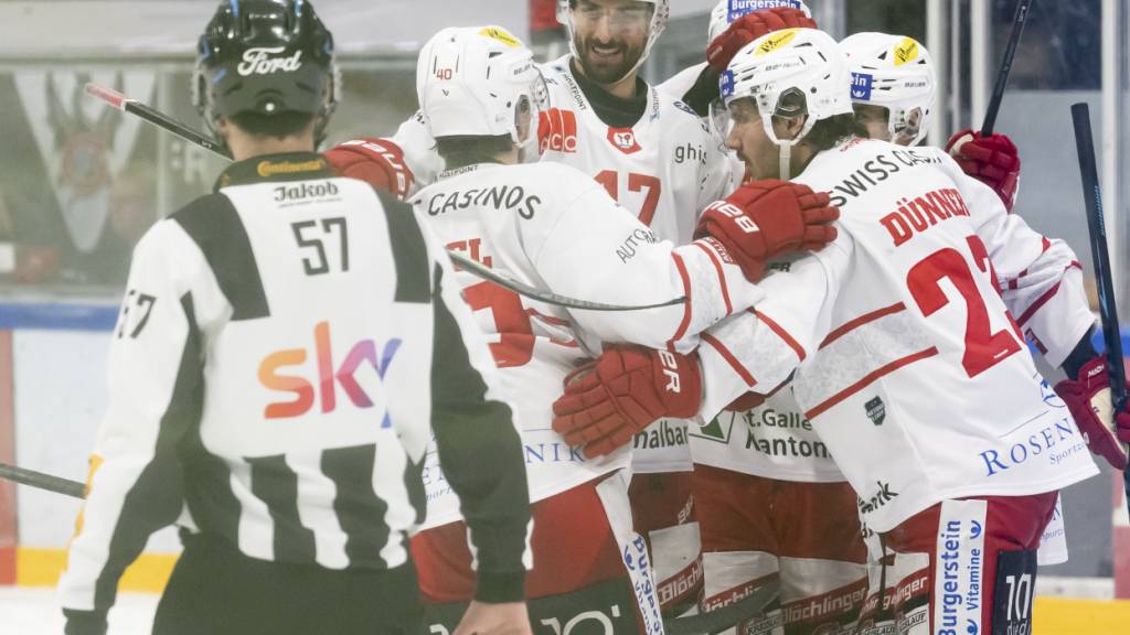 Die Spieler der Rapperswil-Jona Lakers zeigten eine eindrückliche Reaktion