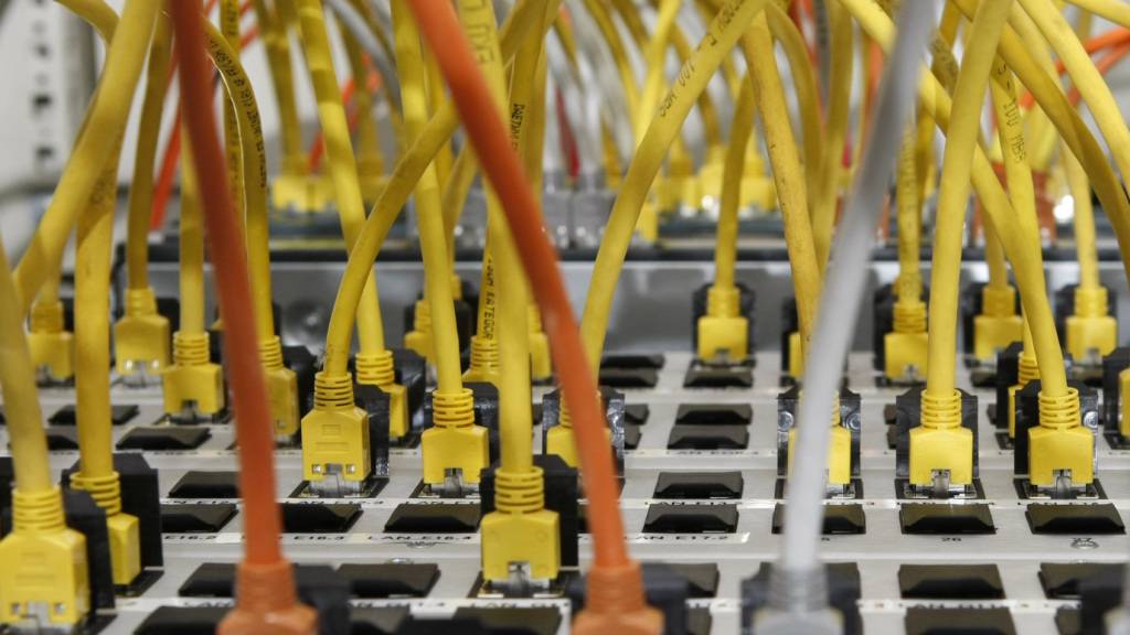 Die Aufsicht über die Funk- und Kabelaufklärung des Bundes-Nachrichtendiensts soll nach der Gesetzesrevision neu eine vollamtlich tätige Instanz übernehmen. (Archivbild)