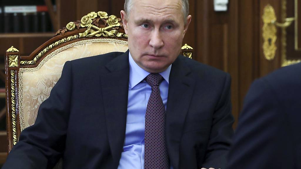 Die neuesten Umfragewerte des russischen Präsidenten Wladimir Putin sind geprägt von Alexej Nawalnys Enthüllungsvideo. Foto: Mikhail Klimentyev/Pool Sputnik Kremlin/AP/dpa