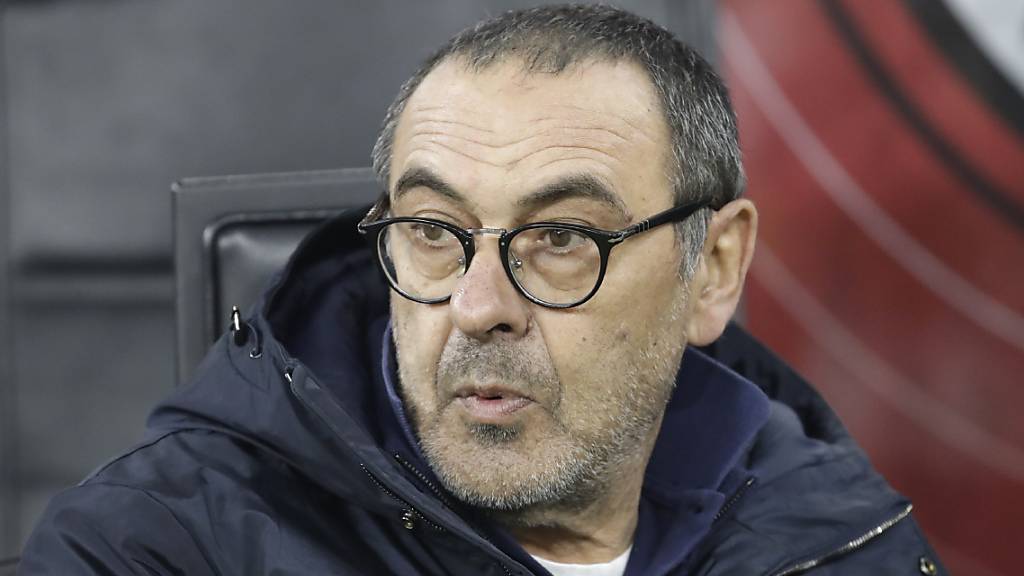 Trainer Maurizio Sarri und die Spieler von Juventus Turin verzichten auf viel Lohn