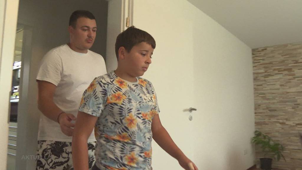 Fahrerflucht: Schüler wird in Frick angefahren und von Lenker beschimpft