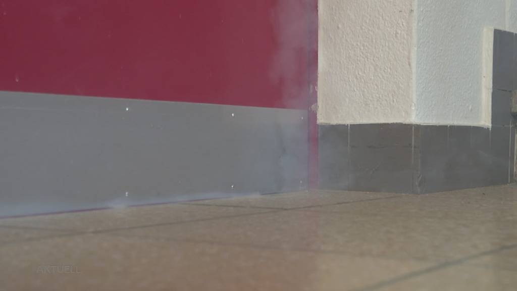 Überall Feuer: Unangemeldete Feuerwehrübung in der Schule Bözberg