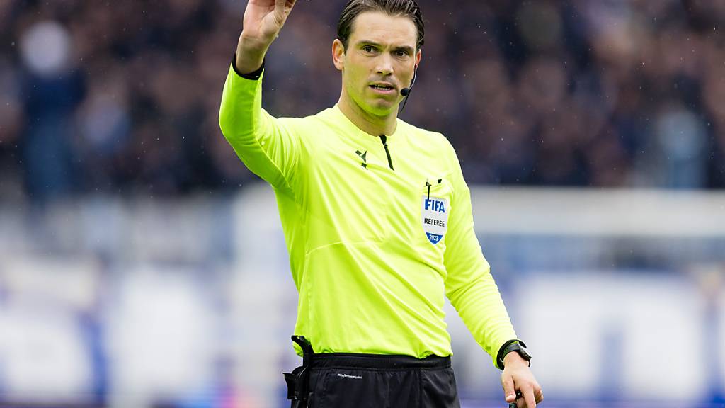 Schiedsrichter Sandro Schärer ist mit seinen Assistenten Stéphane De Almeida und Bekim Zogaj von der UEFA für die EM in Deutschland aufgeboten worden