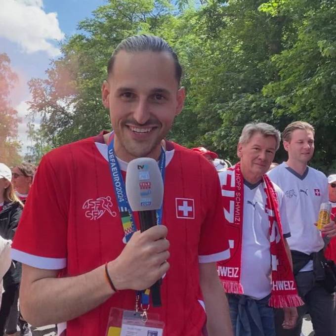 Fantastische Stimmung: Tausende Schweizer Fans beim Auftakt in Köln dabei