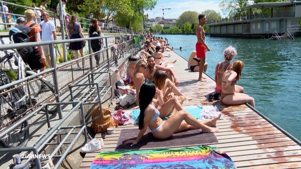 Sommerlicher Sonntag zieht die Massen ins Freie